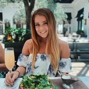 Meet your Posher, Paula